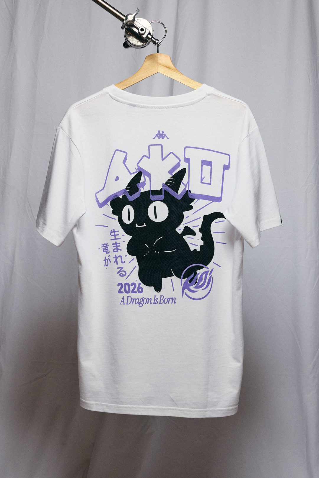 AKO OLD STAMP REGULAR T-SHIRT - BLANCO 01