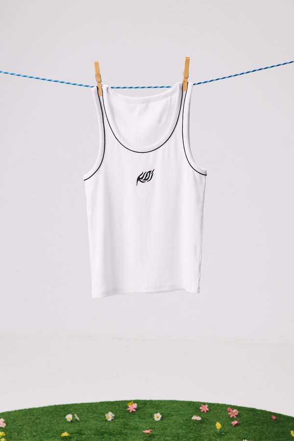 T-Shirts & Top_Woman_GIRLS RIBBED TOP MOVISTAR KOI 2026_Top_White Coconut - Commercial 2