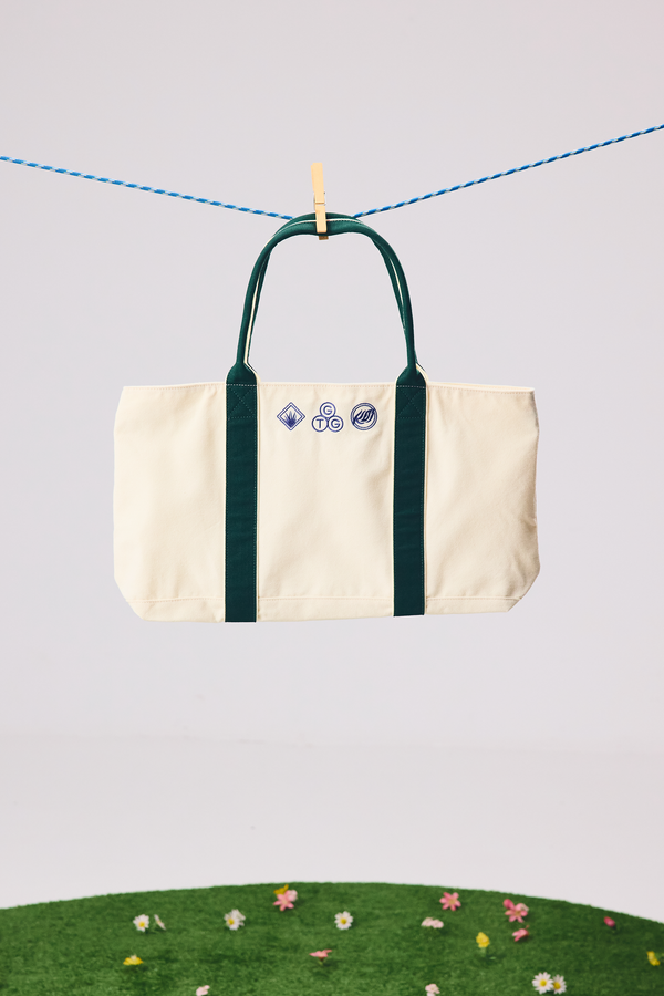 Bags_Unisex_MULTI-FUNCTION SUMMER BAG MOVISTAR KOI_Shoulder Bag_White Coconut - Commercial 1